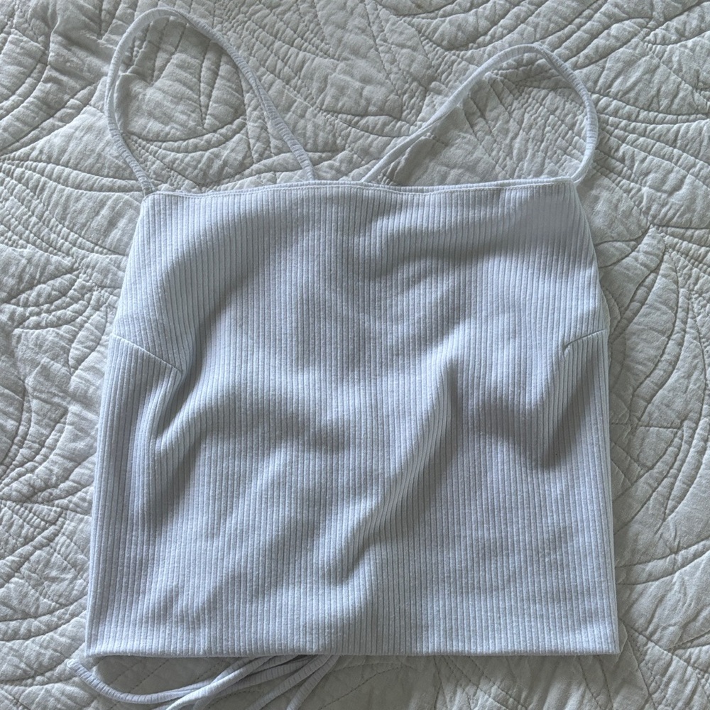 Nikki’s beach house White square neck Women's crop Top size M